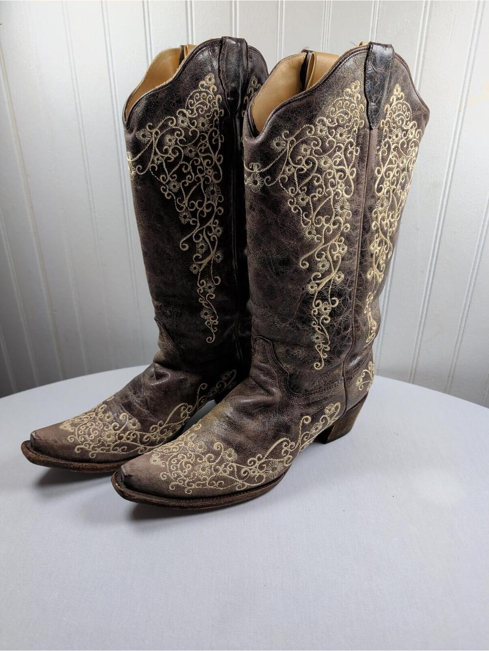 Corral Vintage Brown Embroidered Cowboy Boots Size 11 M